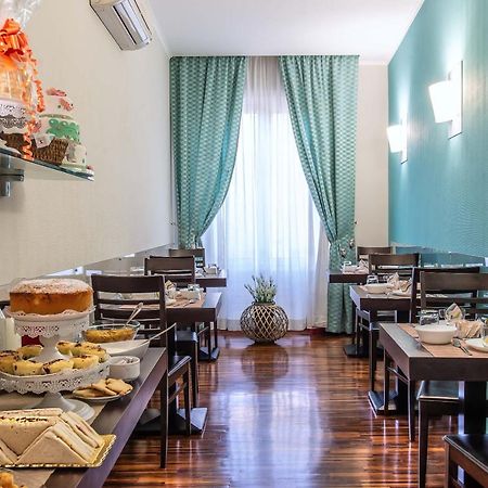 רומא Merulana Inn Guest House מראה חיצוני תמונה