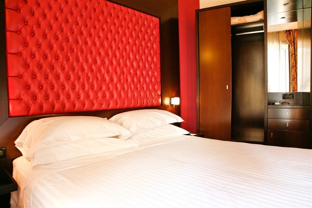 רומא Merulana Inn Guest House מראה חיצוני תמונה