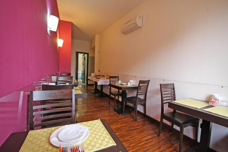 רומא Merulana Inn Guest House מראה חיצוני תמונה
