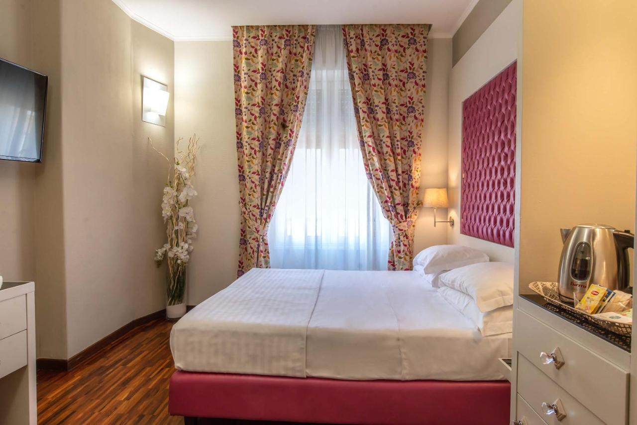 רומא Merulana Inn Guest House מראה חיצוני תמונה