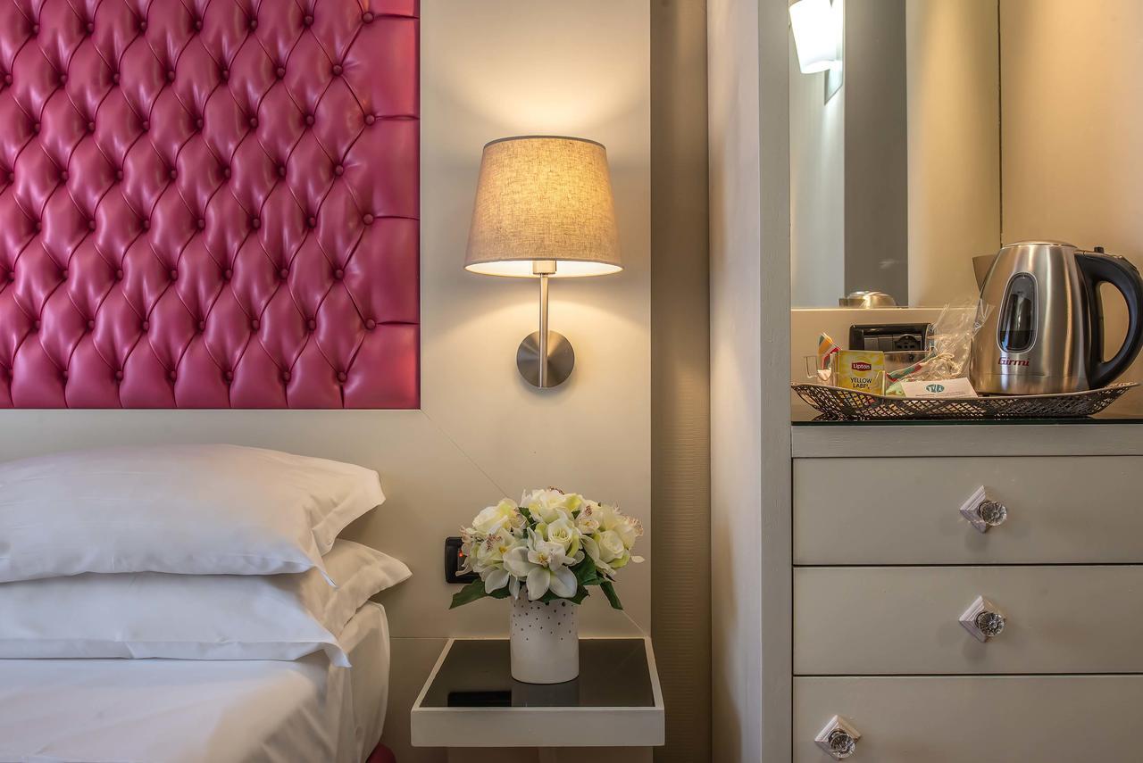 רומא Merulana Inn Guest House מראה חיצוני תמונה