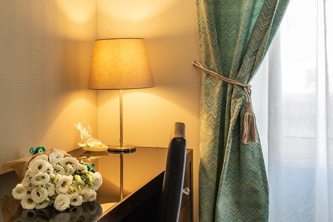 רומא Merulana Inn Guest House מראה חיצוני תמונה