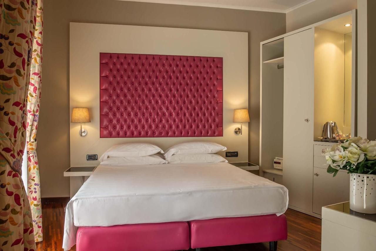 רומא Merulana Inn Guest House מראה חיצוני תמונה